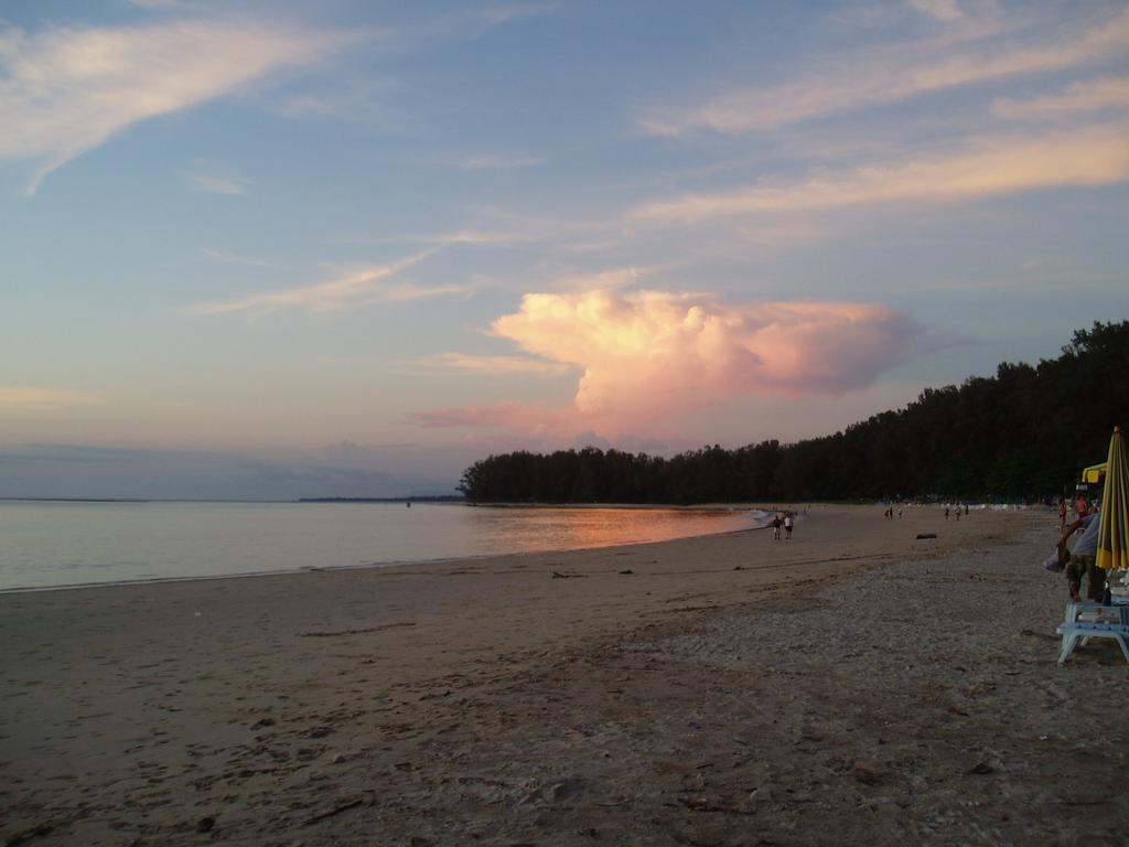 Kingsacre 호텔 Nai Yang Beach 외부 사진